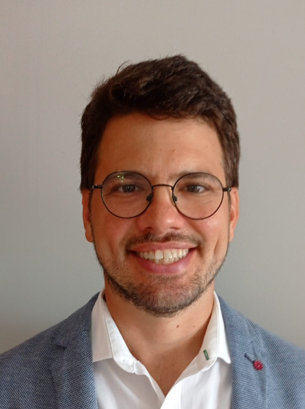 Prof. Dr. Danilo César Galindo Bedor